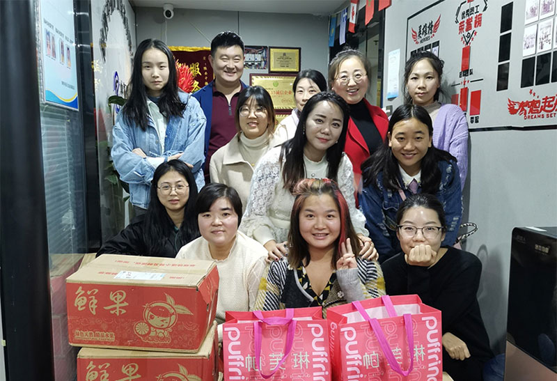 陜西中拓礦山設(shè)備有限公司節(jié)日福利發(fā)放