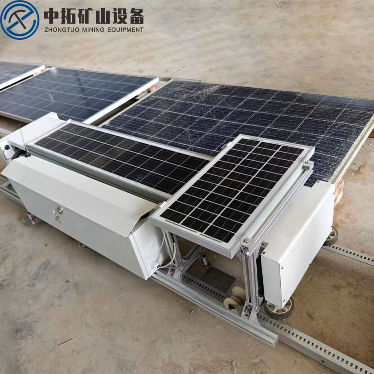 接駁擺渡式光伏清掃機器人